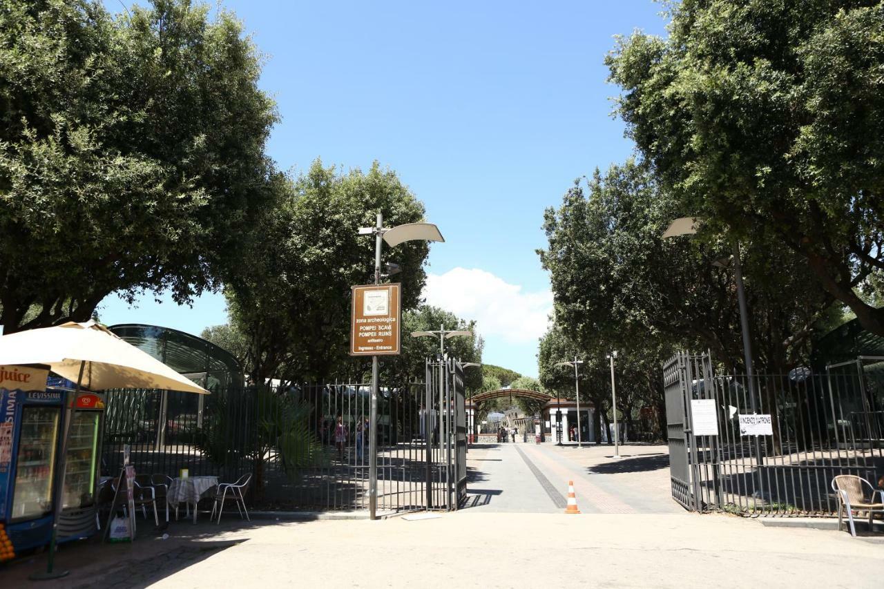 B&B Cornelia Pompei Exterior photo
